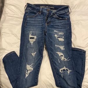 American Eagle distressed jeans size 2 short.